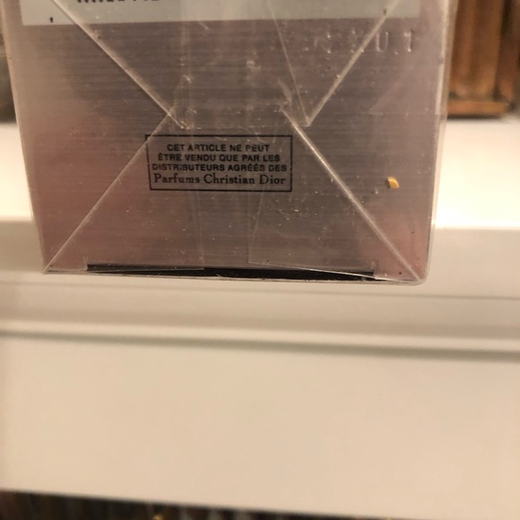 NWT Dior Capture Totale One Essential Super Serum - Picture 4 of 9